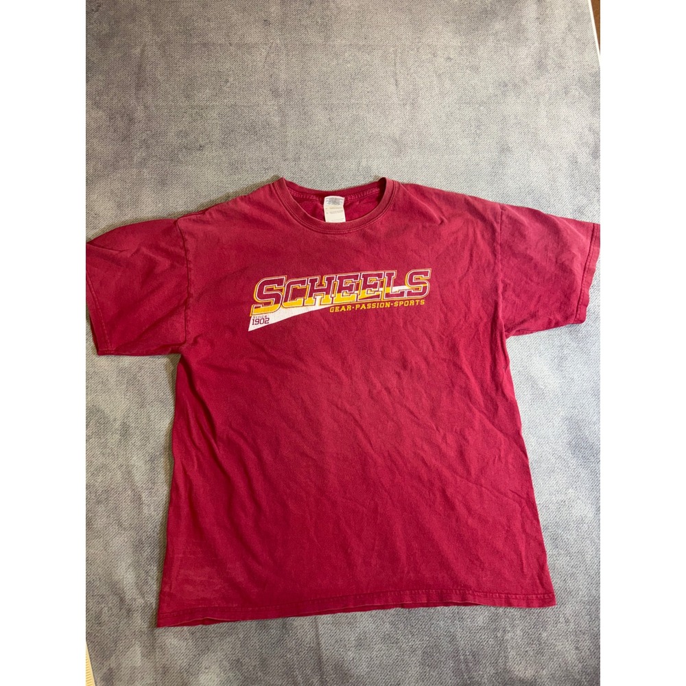 Gildan Scheels Gear Passion Sports Graphic T-Shirt Mens Large Maroon Red Cotton